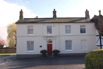former Chequers Roxton Mar 2007